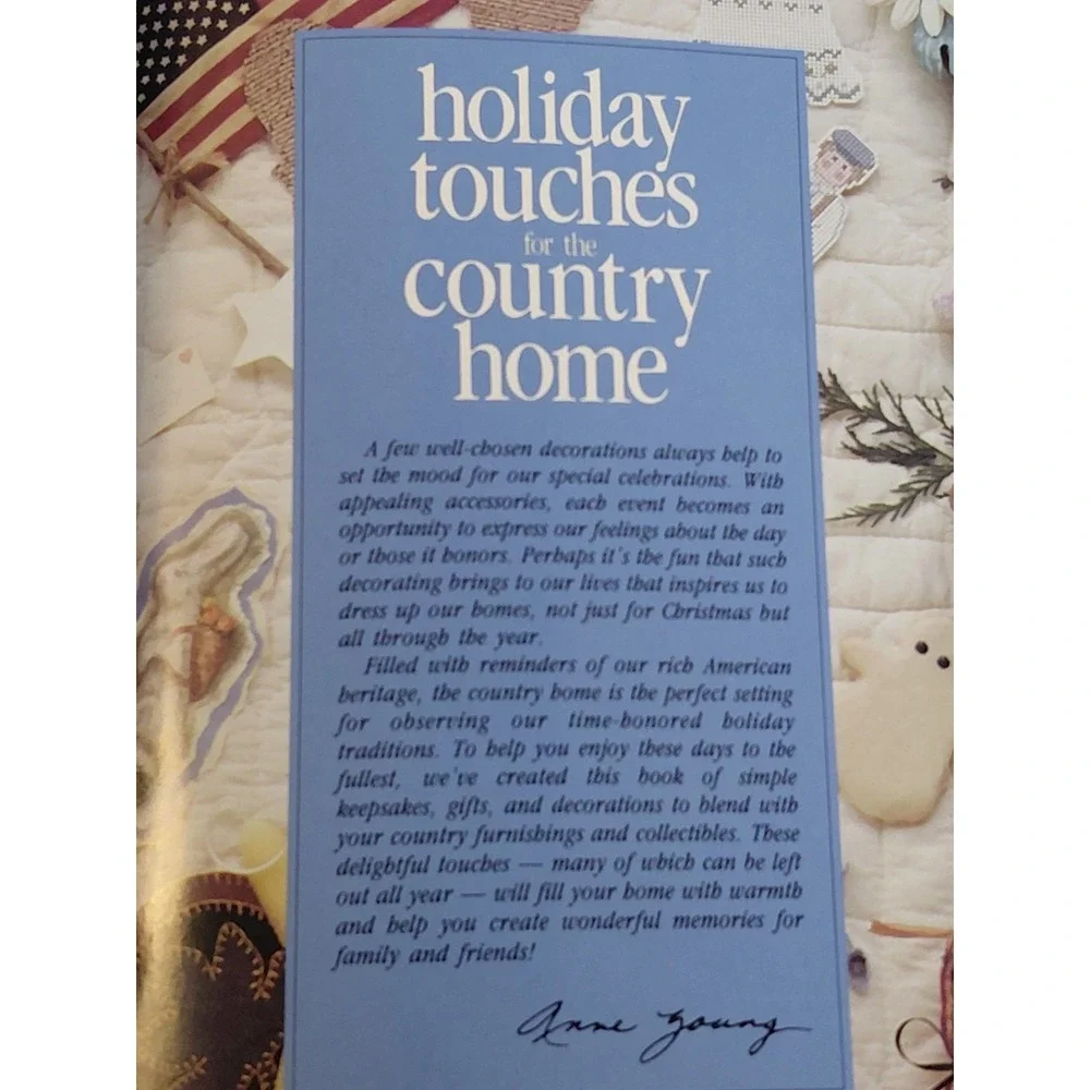Holiday Touches for the Country Home Hardcover Book 1990 Leisure Arts Crafts
